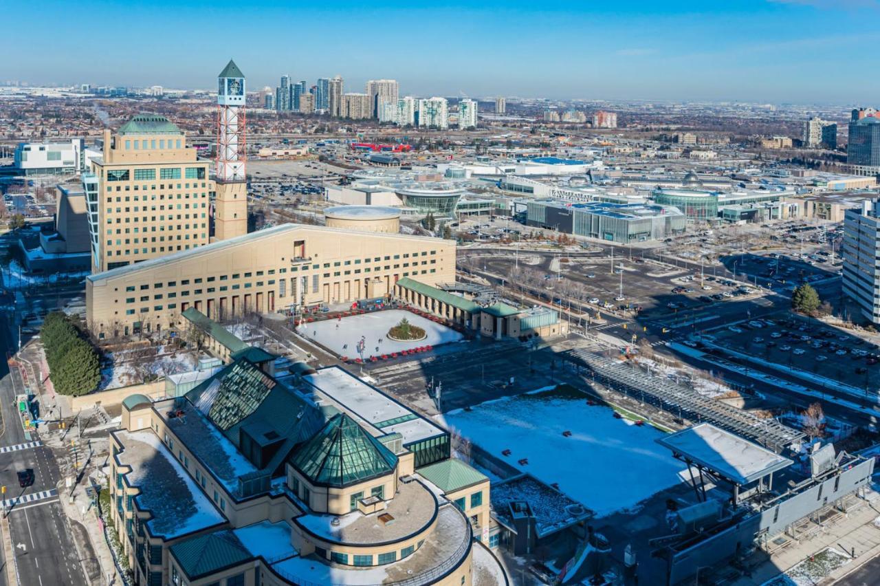 Luxury Apartments In Mississauga Exteriér fotografie